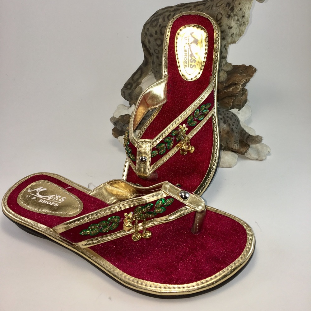Girl's Indian Sandals!